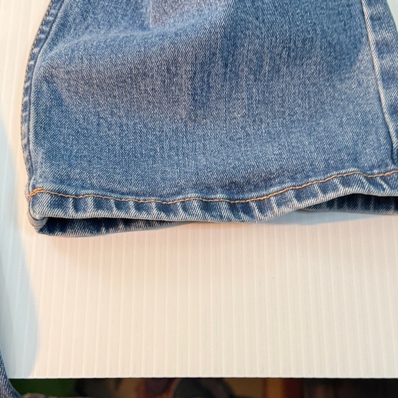 Calvin Klein Men's Light Blue Straight Jeans - Picture 8 of 9